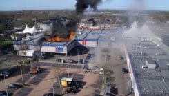 brennendes EInkaufszentrum Panik Konsum Horror tote und verletzte