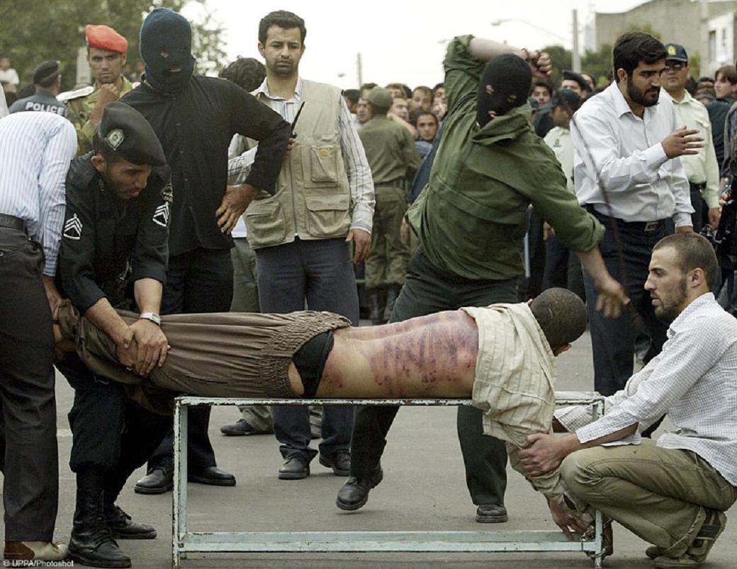 lashiran auspeitschung im iran scharia strafe kulturkut und glauben